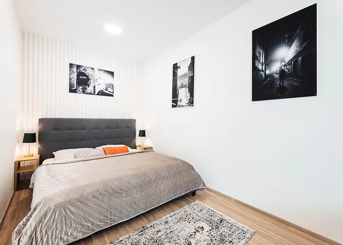 Silvie Apartments - Wolkerova